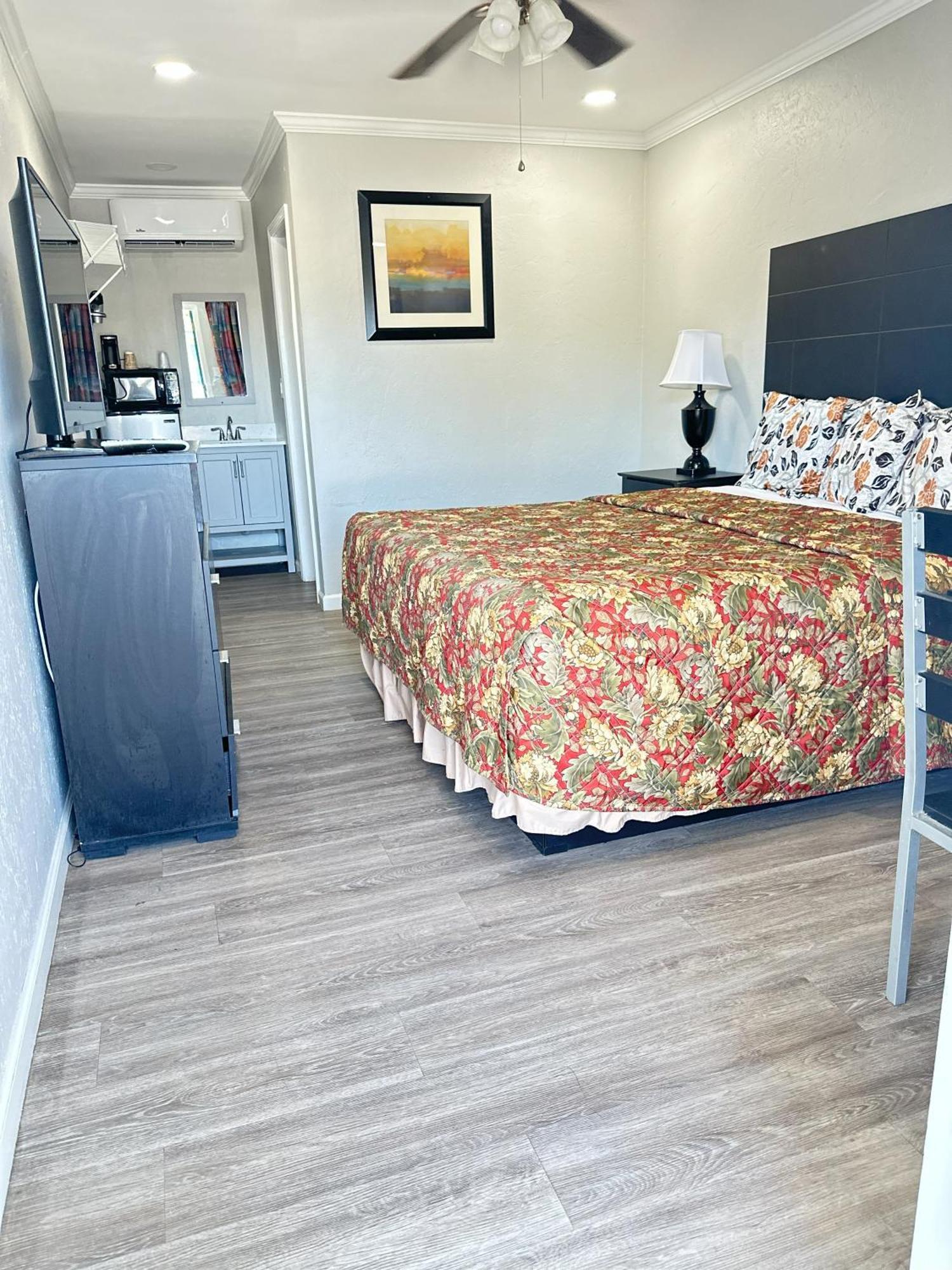 Sunshine Inn & Suites Venice, Florida Venice Gardens 外观 照片