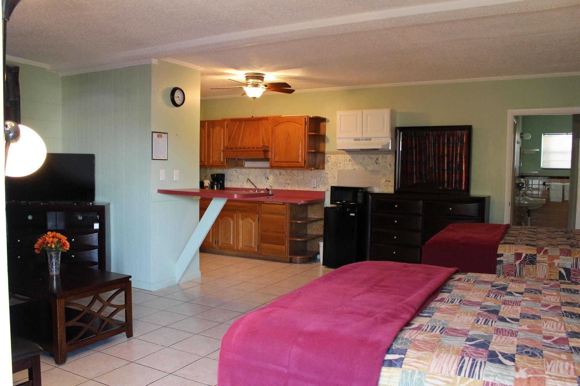 Sunshine Inn & Suites Venice, Florida Venice Gardens 外观 照片