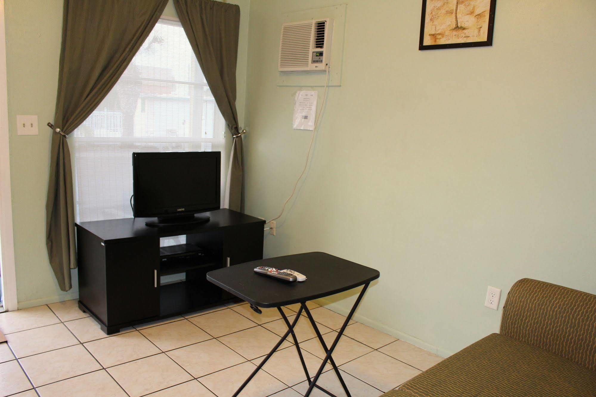 Sunshine Inn & Suites Venice, Florida Venice Gardens 外观 照片