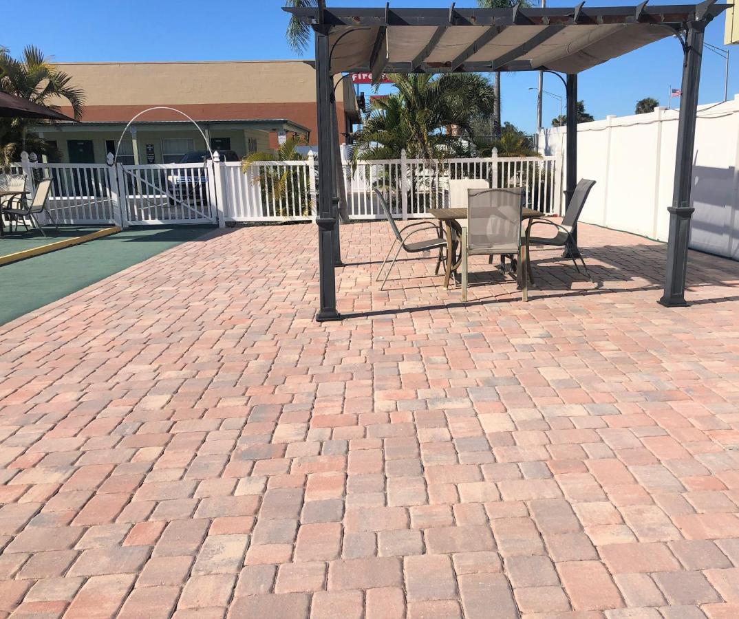 Sunshine Inn & Suites Venice, Florida Venice Gardens 外观 照片